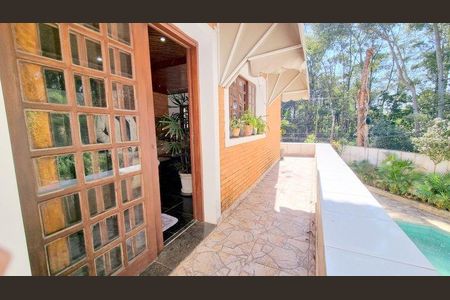 3_photo/94ce558ce3.2832257cbb3df2c4-ATLAS-9f3a17b8-e7d8-4d25-bd2c-00dbea4a1abc.jpg de casa para alugar com 4 quartos, 377m² em Vila Adalgisa, São Paulo