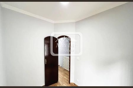 7_photo/94ce558f5b.aa3f54dcddd2e04f-ATLAS-414482b8-4e76-43fe-b04b-b35a39a0cf15.jpg de casa à venda com 3 quartos, 150m² em Jardim D'abril, Osasco