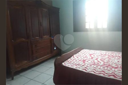 8_photo/94ce558f79.96e81d73ac213d8c-ATLAS-2d64180c-4db9-40f8-b5cf-df669af140da.jpg de casa à venda com 3 quartos, 180m² em Água Espraiada (Caucaia do Alto), Osasco