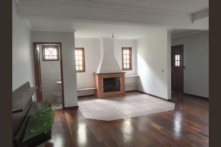 23_photo/94ce55907f.ae537c11cfa6cc3a-ATLAS-e599f17c-8b51-4dfa-bb55-2da3637380b2.jpg de casa para alugar com 5 quartos, 300m² em Vila Adalgisa, São Paulo