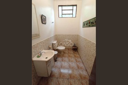 9_photo/94ce5591b7.adbb37f92a381176-ATLAS-2f66c9e4-cbdb-408e-be39-b73cccc422cd.jpg de casa à venda com 3 quartos, 387m² em Adalgisa, Osasco