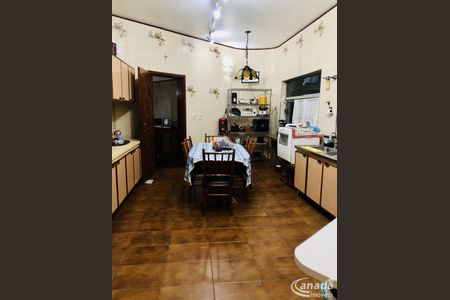 2_photo/94ce559283.6721d330cc8d7611-ATLAS-0dcc21f5-e6c8-4640-9e39-f3bd2ff37b76.jpg de casa à venda com 4 quartos, 380m² em Parque dos Principes, São Paulo