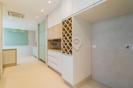 8_photo/94ce5597c7.2ecc81a6ef288b9f-ATLAS-310b7e18-71d5-4dd7-9232-2608a8d566e0.jpg de apartamento à venda com 4 quartos, 450m² em Jardim Dabril, São Paulo