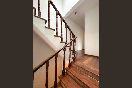 7_photo/94ce559a7f.d505c9d9834fda44-ATLAS-29b2541a-c3f1-4738-b624-d3eb823073d6.jpg de casa para alugar com 4 quartos, 260m² em Vila Adalgisa, São Paulo