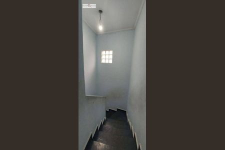 3_photo/94ce55a837.e9bc35269128f7e8-ATLAS-24537dc8-42ff-4f31-8878-e2c2dccbf95b.jpg de casa à venda com 2 quartos, 80m² em Parque Ipe, São Paulo