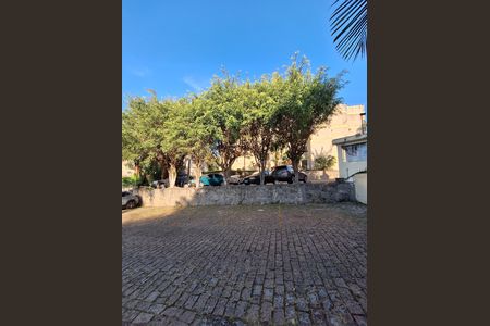 2_photo/94ce55aad9.d0cc8f4ac2731513-ATLAS-8ba0b2bf-fdab-4b0b-8543-e6671f08460f.jpg de casa à venda com 3 quartos, 58m² em Jardim Esmeralda, São Paulo