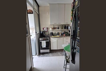 2_photo/94ce55b2ff.adbb37f92a381176-ATLAS-117732be-a344-4fc9-b5cf-a8e04b24357f.jpg de casa de condomínio à venda com 3 quartos, 115m² em Jardim das Esmeraldas, São Paulo