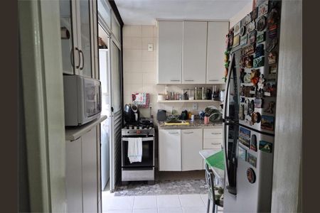 4_photo/94ce55b2ff.adbb37f92a381176-ATLAS-d85e9379-e7e0-47a6-9dcc-e505c10fb1fd.jpg de casa de condomínio para alugar com 3 quartos, 115m² em Jardim das Esmeraldas, São Paulo