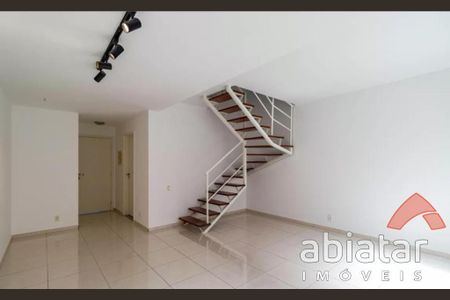 7_photo/94ce55b2ff.af572015e55f080c-ATLAS-e169b6b3-9918-437c-b15a-6cb39089f784.jpg de casa para alugar com 3 quartos, 115m² em Jardim das Esmeraldas, São Paulo