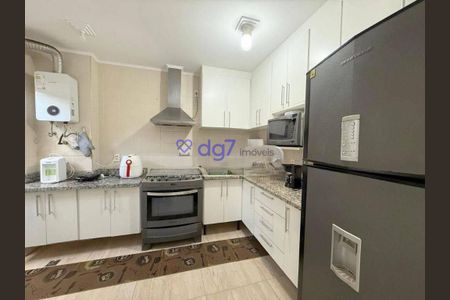 5_photo/94ce55b2ff.f940eedadc4f4cf4-ATLAS-2db667a3-2116-4e7c-9f7a-48ab3d6a7c8a.jpg de casa à venda com 3 quartos, 115m² em Jardim das Esmeraldas, São Paulo