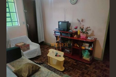 5_photo/94ce55b505.ef4a88b1a664edad-ATLAS-e4d94a52-1fa4-401d-85c0-4676183021b7.jpg de casa à venda com 4 quartos, 135m² em Jardim Rosa Maria, São Paulo