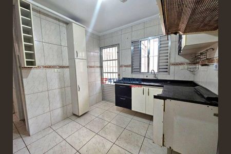 4_photo/94ce55b5b5.7f057c72c49660dd-ATLAS-7b41ac3f-b7d1-4750-a02c-4e15e618a63b.jpg de casa à venda com 3 quartos, 170m² em Jardim Rosa Maria, São Paulo