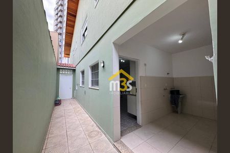 17_photo/94ce55c701.974d063b20acfe41-ATLAS-b72021bd-29e3-4a74-9ac7-1452d181e7d2.jpg de casa para alugar com 4 quartos, 155m² em Jardim Ester, São Paulo