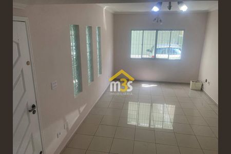 5_photo/94ce55c701.974d063b20acfe41-ATLAS-d4650127-e095-4cac-ab38-18449d27e2c1.jpg de casa para alugar com 4 quartos, 155m² em Jardim Ester, São Paulo