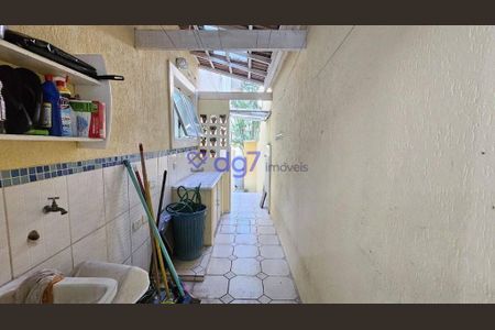 9_photo/94ce55c9b5.ffd6e32a1d090ee6-ATLAS-d2394dd3-a120-43d9-b53b-e6e972431c30.jpg de casa para alugar com 3 quartos, 260m² em Educandário, São Paulo