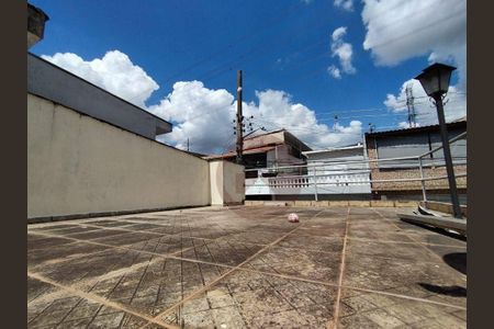 32_photo/94ce55d11f.c27bb358fc36071b-ATLAS-62507f6a-7fda-4676-81be-5e464b8fc343.jpg de casa à venda com 3 quartos, 147m² em Jardim Maria Luiza, São Paulo