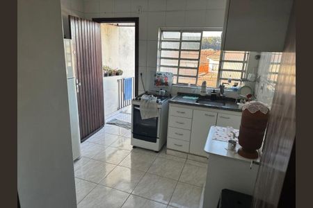 10_photo/94ce55ee79.21b2fa202967d017-ATLAS-655beb2e-e2ba-42b4-b279-55e0fc803a5e.jpg de casa à venda com 3 quartos, 200m² em Vila Dalva, São Paulo