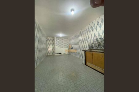 5_photo/94ce55f24f.cff15ff7244b52b4-ATLAS-5bb76a71-e256-4b9f-8873-59f9715a253f.jpg de casa à venda com 2 quartos, 155m² em Vila Dalva, São Paulo