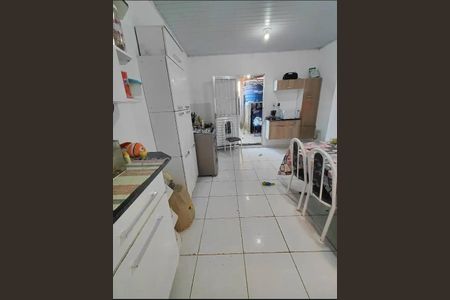 4_photo/94ce55f2bf.ceff8192393c33de-ATLAS-2211fdd3-56ac-4b04-882e-502c83deec00.jpg de casa à venda com 2 quartos, 240m² em Vila Dalva, São Paulo