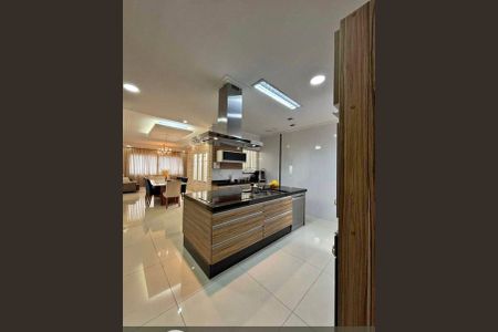 3_photo/94ce55f607.cdd4f02be08f0036-ATLAS-41e3eada-c2b2-4eff-8c81-29e0ad1122d2.jpg de casa à venda com 2 quartos, 100m² em Vila Yara, Osasco