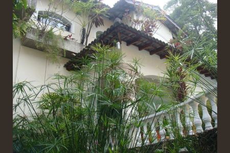 4_photo/94ce55f6bd.84d273d2e1abbbdc-ATLAS-309a0aa6-7757-4ed4-b3dd-2c139ae407cb.jpg de casa à venda com 4 quartos, 387m² em Cidade São Francisco, São Paulo