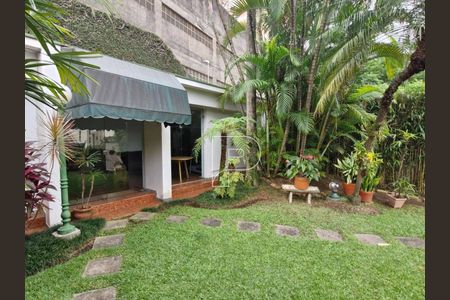 5_photo/94ce55f78f.d41ccc6539b5b4b0-ATLAS-2d563584-afd4-4dd5-99d0-dfc6a78d9bd2.jpg de casa à venda com 3 quartos, 342m² em Cidade São Francisco, São Paulo