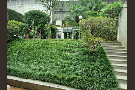 5_photo/94ce55f78f.d41ccc6539b5b4b0-ATLAS-b2ff3693-088d-4244-bb24-603bb49ff24e.jpg de casa à venda com 3 quartos, 342m² em Cidade São Francisco, São Paulo