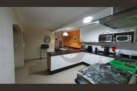 7_photo/94ce55fb0f.5e2511c6536d59b0-ATLAS-c9d60e36-363d-408a-adc7-5c77e8a5fef2.jpg de casa à venda com 4 quartos, 400m² em Cidade São Francisco, São Paulo