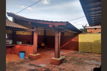 11_photo/94ce55fb3d.7e2ea02b9085bf9d-ATLAS-98278a39-f18f-49e6-86d5-c24f4123bbc8.jpg de casa à venda com 3 quartos, 192m² em Cidade São Francisco, São Paulo
