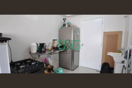 5_photo/94ce5b5f4f.fcd6e517dee17966-ATLAS-6608f5fb-2d62-4ea6-9aa2-2a34cf73f4a1.jpg de casa à venda com 2 quartos, 32m² em Parque Fongaro, São Paulo