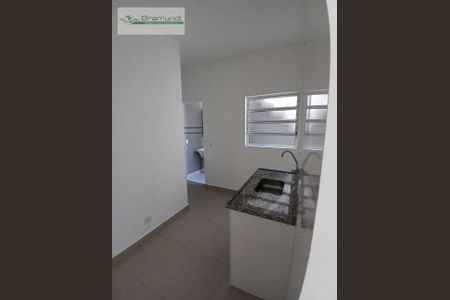 8_photo/94ce5b61bf.82be18ad98973cde-ATLAS-93e3559b-db90-4df9-af7e-db9dfae1f62a.jpg de casa para alugar com 1 quarto, 32m² em São João Climaco, São Paulo