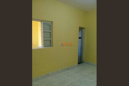 5_photo/94ce5c5a79.4bd2615f33144f40-ATLAS-2df43ddf-2779-47ec-8a80-c7fc0d223b73.jpg de casa à venda com 5 quartos, 235m² em Jardim Avelino, São Paulo