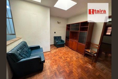 7_photo/94ce5c5be9.2589b1fd00b31c34-ATLAS-e2e66240-c2cf-4950-b4cf-46c87bb3da34.jpg de casa para alugar com 5 quartos, 380m² em Vila Lucia, São Paulo