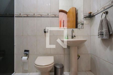 3_photo/94ce5c604f.588d4a7fb74764b6-ATLAS-2acf95dc-748b-441a-8b9e-bc6ccb0ae70d.jpg de casa à venda com 2 quartos, 179m² em Fundação, São Caetano do Sul