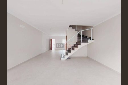 5_photo/94ce5c67a7.45f02ef6bff41bc6-ATLAS-27071291-b202-4f9c-bff6-b712e8d0f24e.jpg de casa à venda com 3 quartos, 90m² em Vila Lucia, São Paulo