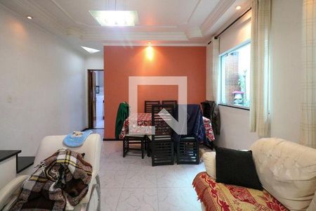 6_photo/94ce5c8ab3.a15f321e408d66f6-ATLAS-6d0c1a6f-5f42-4a9a-aac9-e7f09fc96d9f.jpg de casa à venda com 3 quartos, 115m² em Fundação, São Caetano do Sul