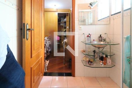 34_photo/94ce5c8ab3.a15f321e408d66f6-ATLAS-db271142-3088-46ab-92d2-dd19001f892f.jpg de casa à venda com 3 quartos, 115m² em Fundação, São Caetano do Sul