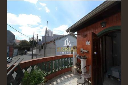 11_photo/94ce5c8c5d.01e58fe0f594459a-ATLAS-1aa82e0c-5a06-404b-a42f-b818dfc93b20.jpg de casa à venda com 4 quartos, 90m² em Centro, São Caetano do Sul