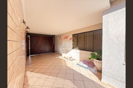 40_photo/94ce5c9435.8f3f2a47dd94676f-ATLAS-6602eba2-66ea-4724-8129-406e0d14ef7c.jpg de casa à venda com 3 quartos, 270m² em Santo Antônio, São Caetano do Sul