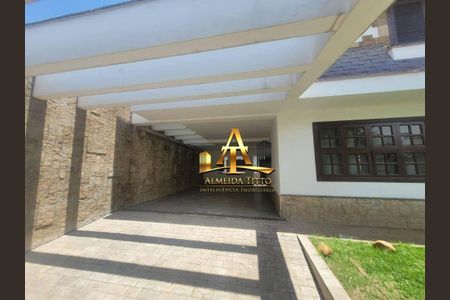 5_photo/94ce5cb01b.561dcad3d0cedf12-ATLAS-0b25c04e-fbcd-4d94-ad00-e63532f99fb4.jpg de casa para alugar com 4 quartos, 359m² em Jardim Sao Caetano, São Caetano do Sul