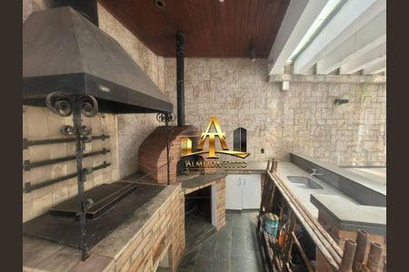 25_photo/94ce5cb01b.561dcad3d0cedf12-ATLAS-180f11b4-d7be-4a8a-9486-cd0dd2ebbc06.jpg de casa para alugar com 4 quartos, 359m² em Jardim Sao Caetano, São Caetano do Sul