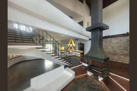 47_photo/94ce5cb01b.561dcad3d0cedf12-ATLAS-71f53915-6033-40aa-b8ef-075e2e9f1b3b.jpg de casa para alugar com 4 quartos, 359m² em Jardim Sao Caetano, São Caetano do Sul