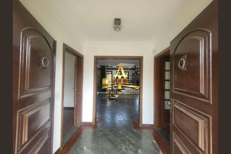 43_photo/94ce5cb01b.561dcad3d0cedf12-ATLAS-94df6beb-f248-4ff6-afb2-ff956df2430f.jpg de casa para alugar com 4 quartos, 359m² em Jardim Sao Caetano, São Caetano do Sul