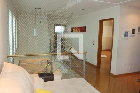 10_photo/94ce5cb189.597fe7fdc9850daf-ATLAS-3c91ab81-2bdb-4776-a60b-bfcf5cd38a9e.jpg de casa à venda com 3 quartos, 423m² em Jardim Sao Caetano, São Caetano do Sul