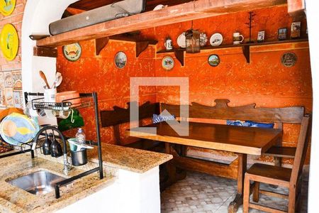 12_photo/94ce5cb223.d8f1d4e0d8058186-ATLAS-337fd5d4-49cb-434d-976a-473aafc5d45c.jpg de casa à venda com 4 quartos, 389m² em Jardim Sao Caetano, São Caetano do Sul