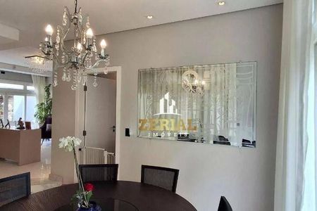 5_photo/94ce5cb413.5a85c5bdfef41cf9-ATLAS-c1795fbd-ff5c-4185-a1c8-277ff5f4ab00.jpg de casa para alugar com 4 quartos, 492m² em Jardim Sao Caetano, São Caetano do Sul