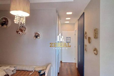 37_photo/94ce5cb413.5a85c5bdfef41cf9-ATLAS-c4bdab9e-fcdd-44ef-8c7a-943a071c9952.jpg de casa para alugar com 4 quartos, 492m² em Jardim Sao Caetano, São Caetano do Sul