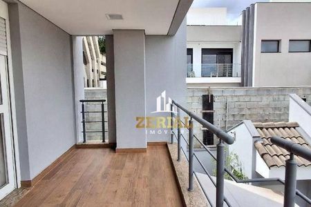 9_photo/94ce5cb413.5a85c5bdfef41cf9-ATLAS-df1c133f-bb7f-4321-9dda-80d76e5483c3.jpg de casa para alugar com 4 quartos, 492m² em Jardim Sao Caetano, São Caetano do Sul