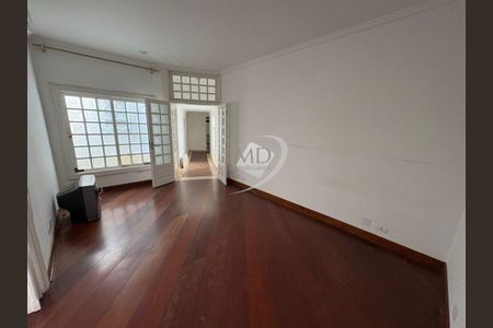 47_photo/94ce5cb44b.f14d7a494a64fc38-ATLAS-4d115dbb-e2fd-4ce2-93e2-9b4762e4e513.jpg de casa para alugar com 5 quartos, 720m² em Jardim Sao Caetano, São Caetano do Sul