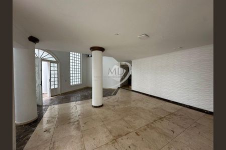 61_photo/94ce5cb44b.f14d7a494a64fc38-ATLAS-5d2b6be3-fee8-4f56-b9bf-c2cc21bcfe11.jpg de casa para alugar com 5 quartos, 720m² em Jardim Sao Caetano, São Caetano do Sul